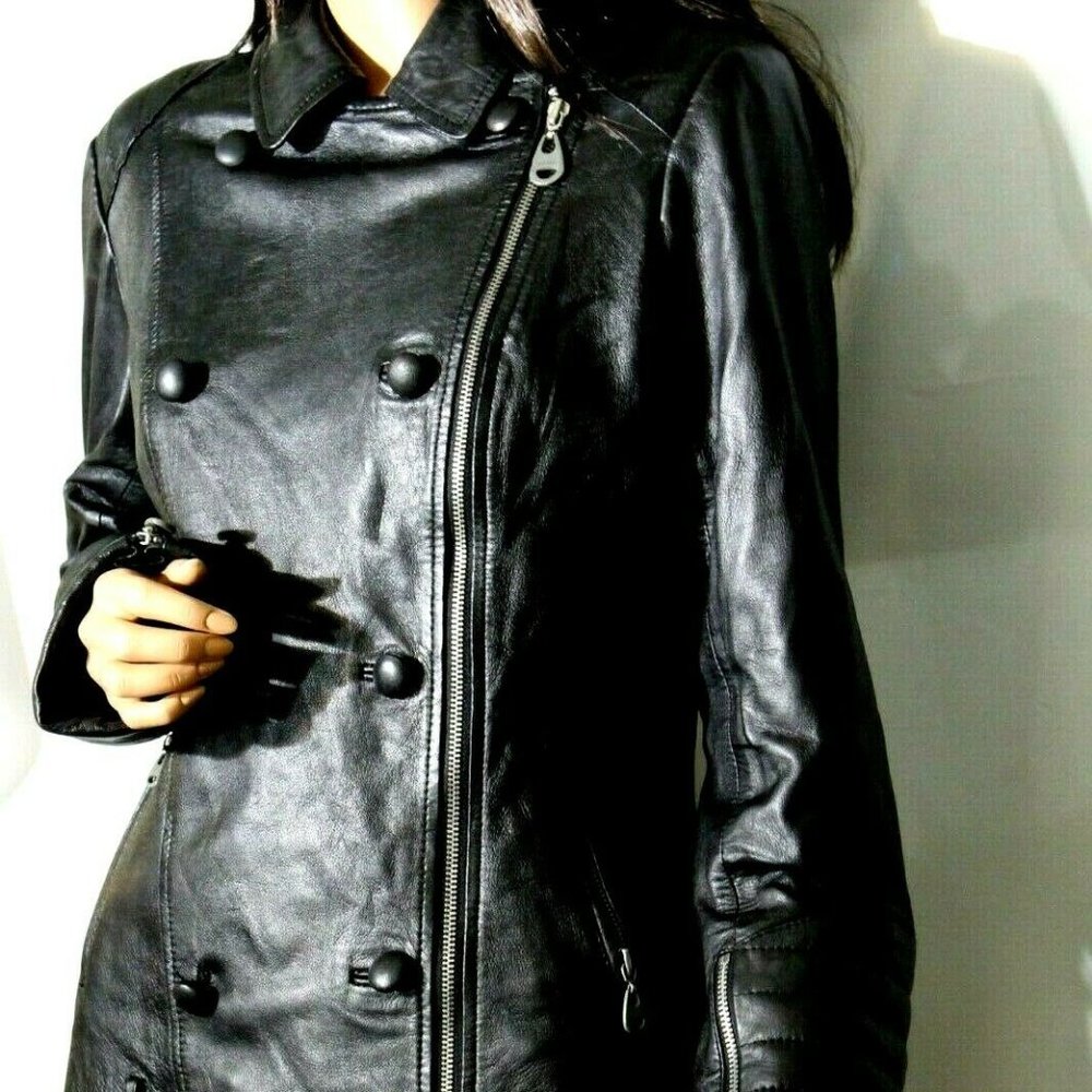 DOMA BLACK SOFT LAMB LEATHER MOTO JACKET WITH BUTTONS SIZE LARGE  NWT!